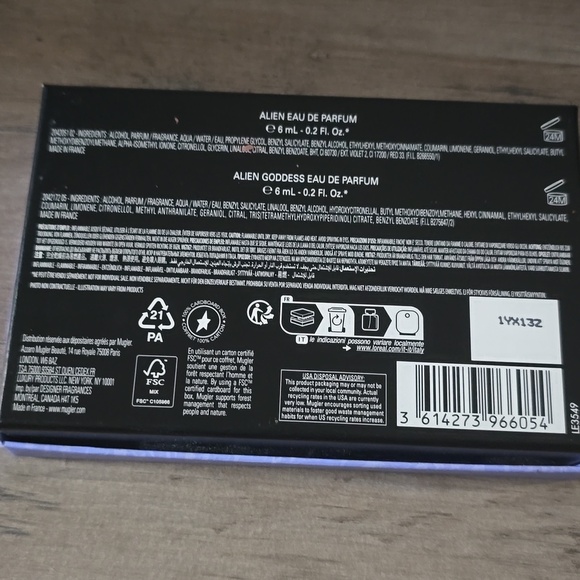 Empty Mini Mugler Box - Picture 2 of 3